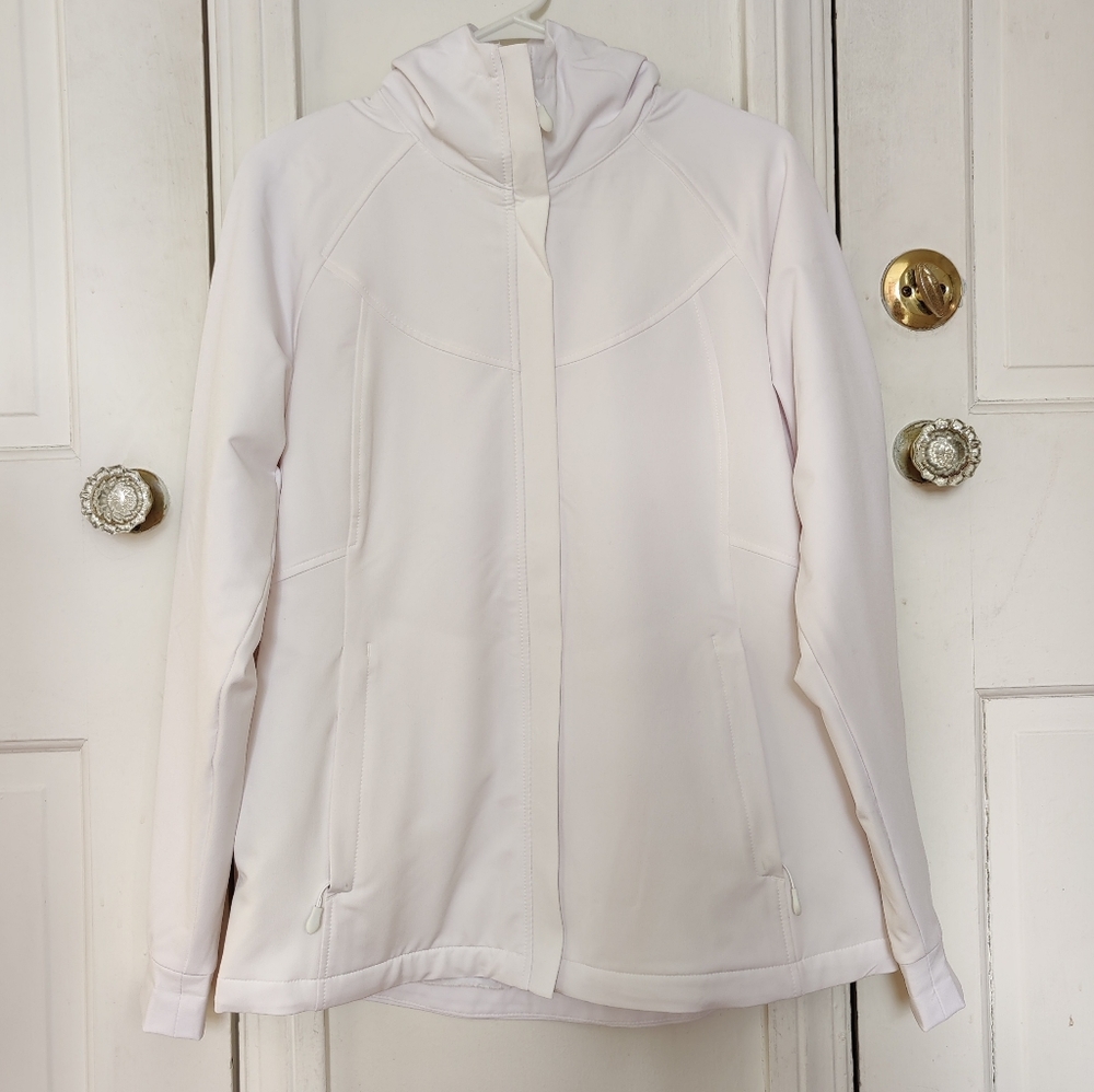 White jacket - Picture 15 of 15